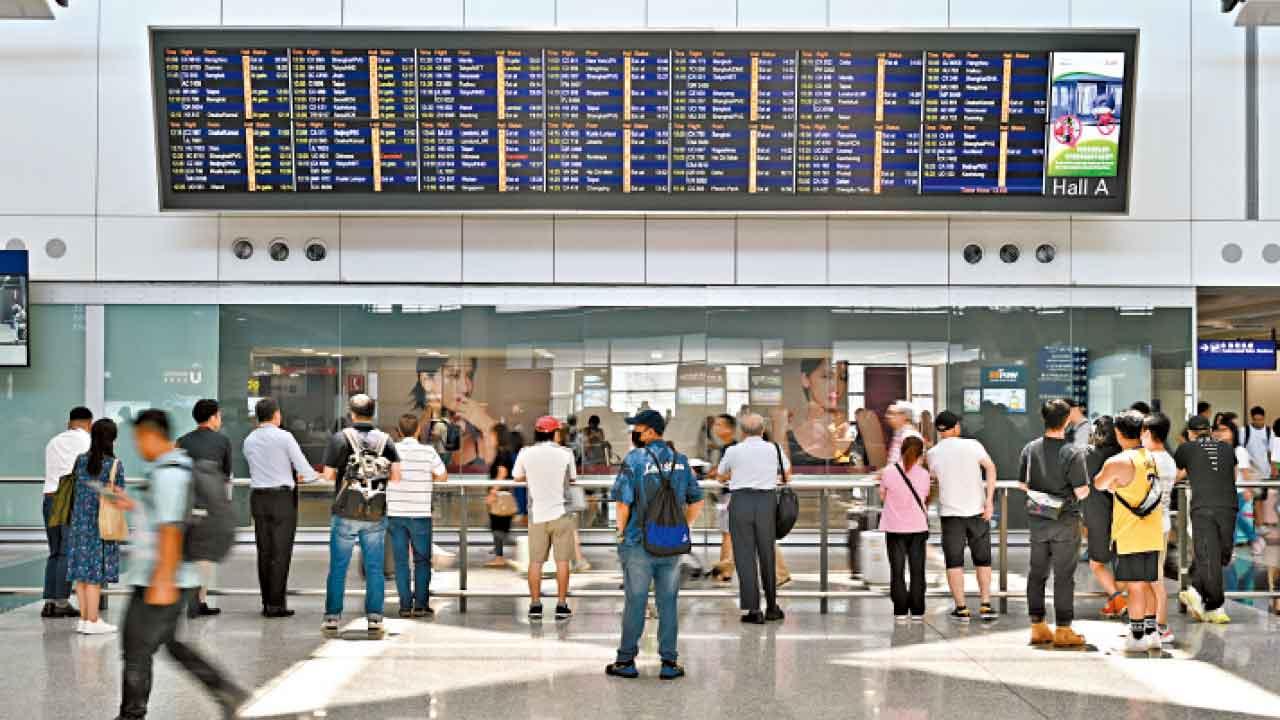 26歲女子客機上疑遭偷拍裙底 警拘53歲日籍男乘客