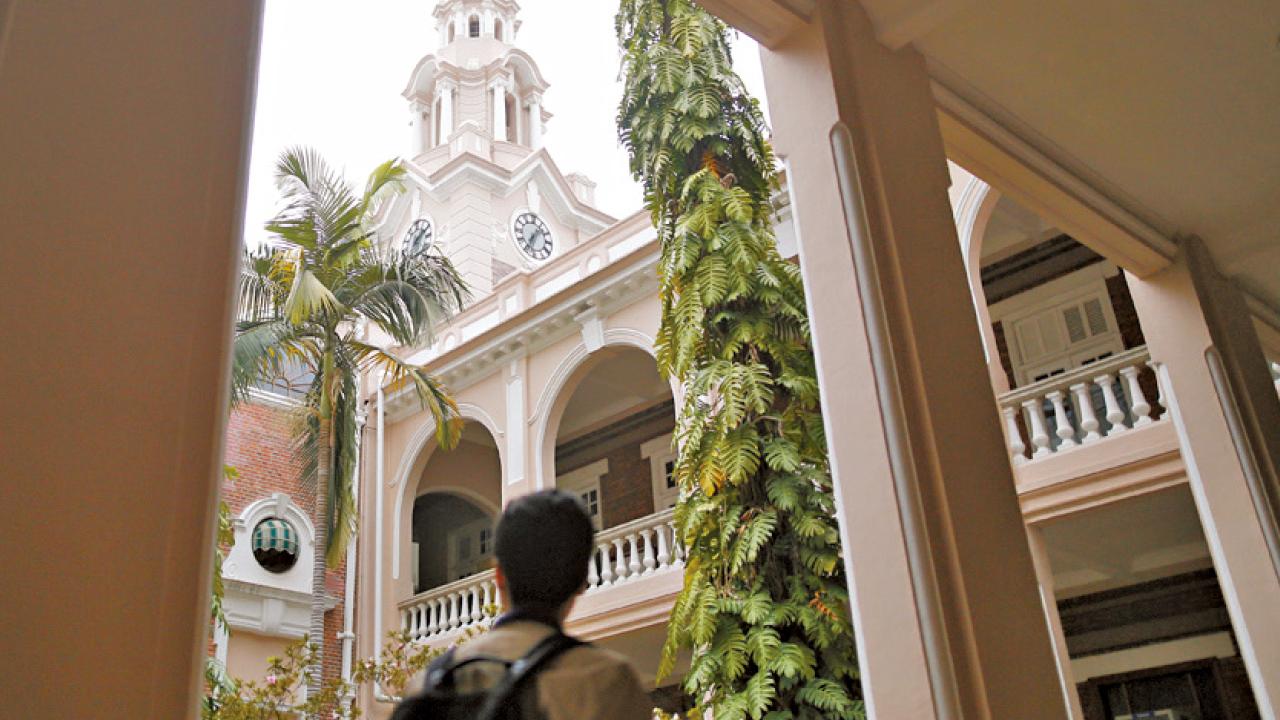 大量無用學位浪費公帑