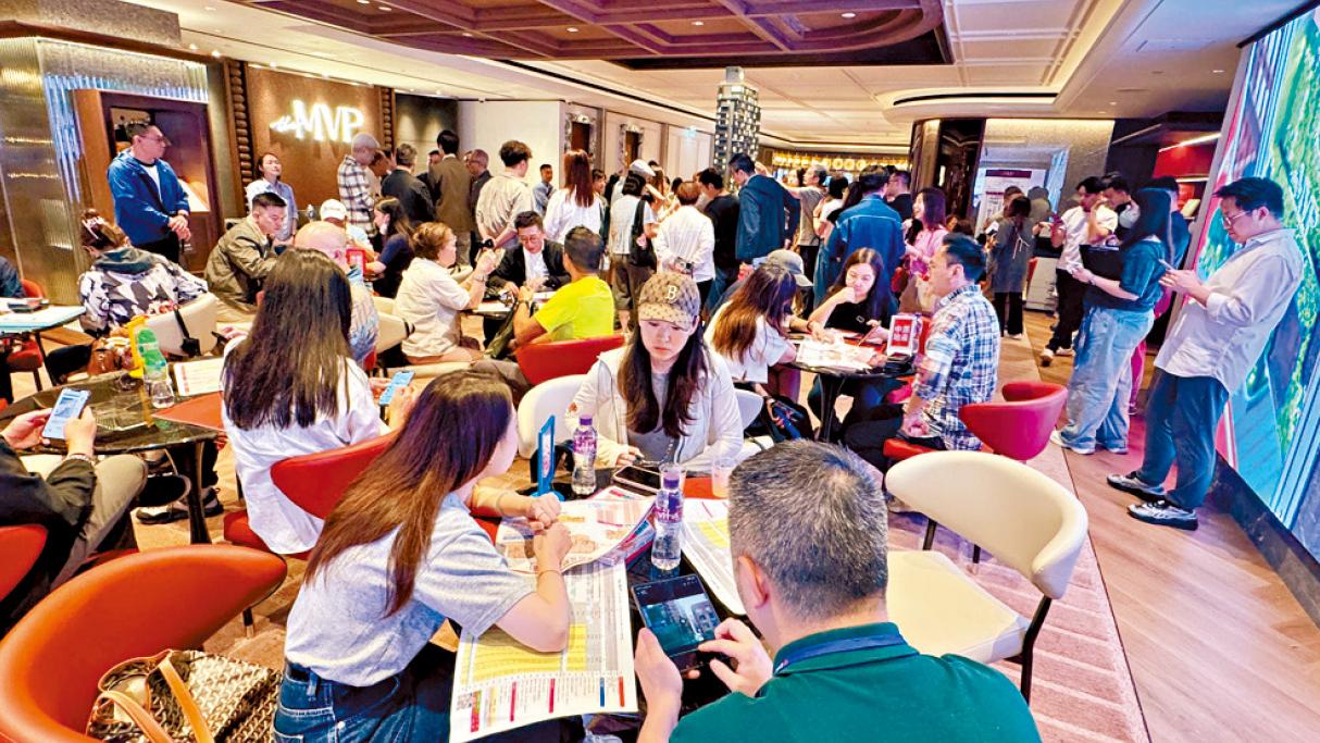 the MVP單日標售2伙三房 呎價3.39萬創標準分層戶新高