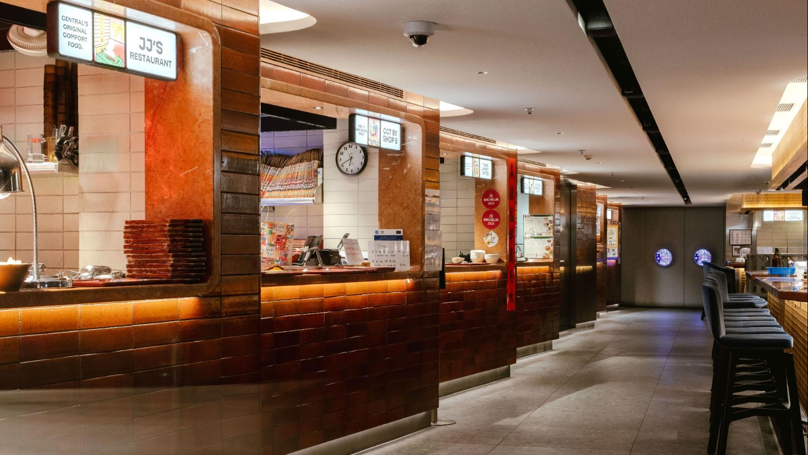 置地公司美食廊BaseHall成全港首個「三鉑金」綠色建築認證餐飲設施。