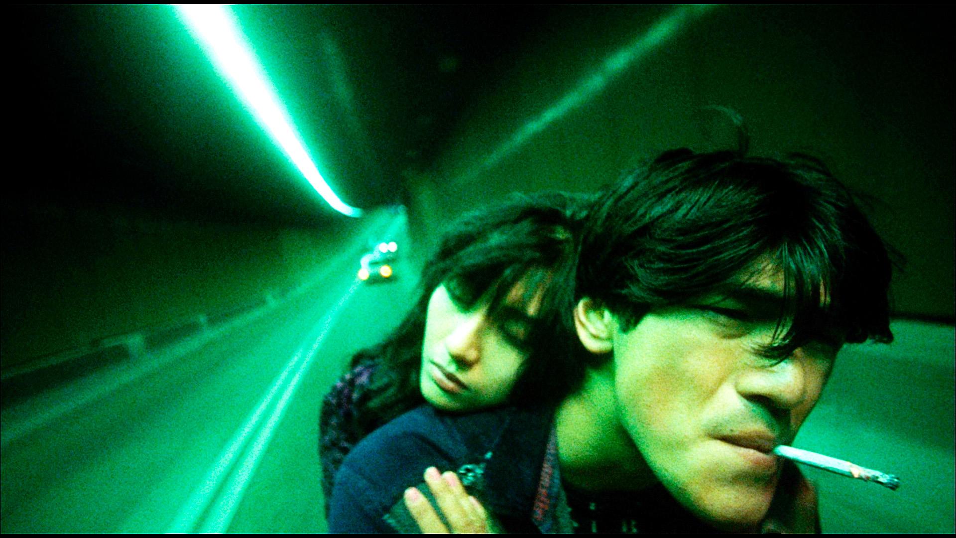 王家衛《墮落天使》30周年  4K修復版重溫香港璀璨不夜城