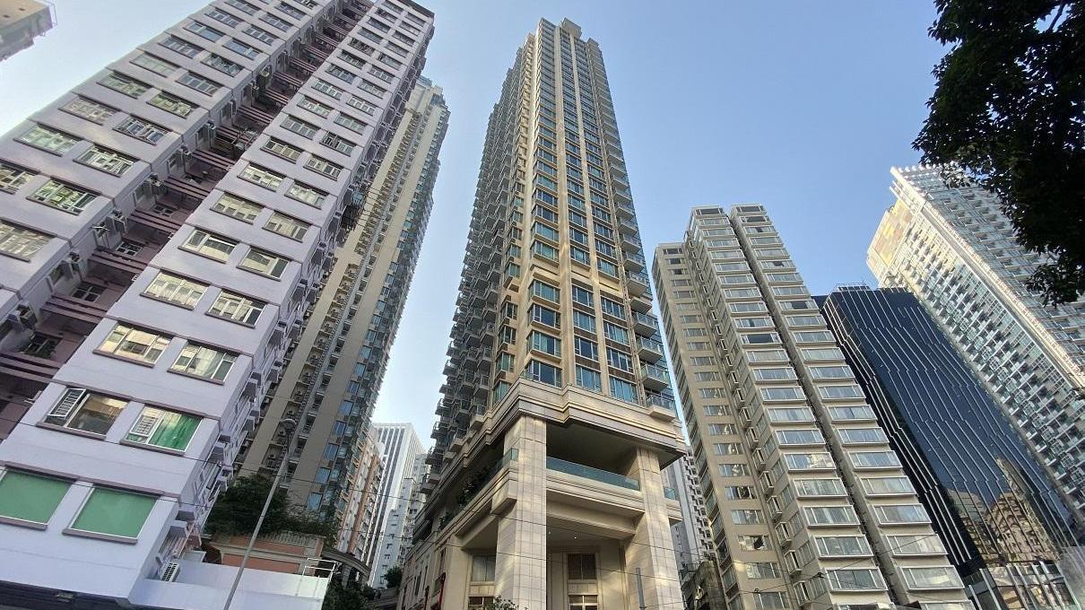 灣仔囍滙一房獲用家斥逾千萬入市承接，成交呎價逾2.33萬元。