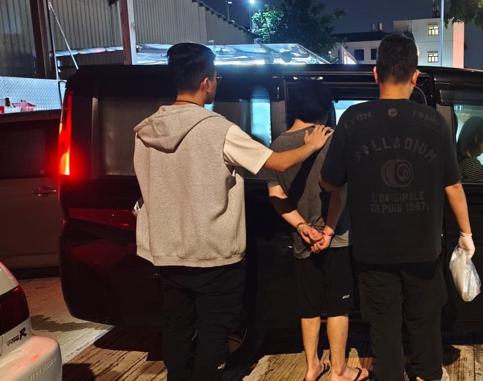 警暑假中區破16宗毒品案拘19人，最細僅15歲。(警方圖片)