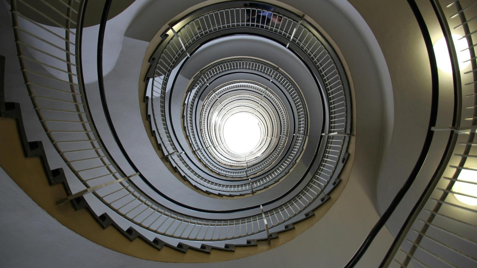 進入催眠：解鎖情緒和失眠的秘密