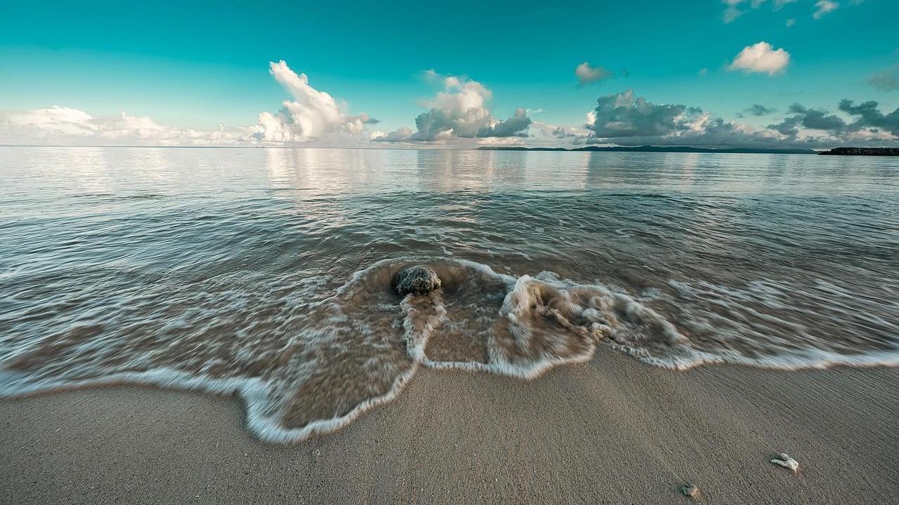 根據日媒報道，兩名台人在沖繩潛水發生意外不幸死亡。（示意圖／翻攝自pixabay）