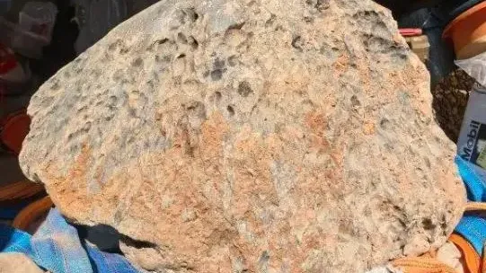 廣東隕石獵人靠計算找到423公斤巨型隕石　創尋獲目擊隕石新紀錄