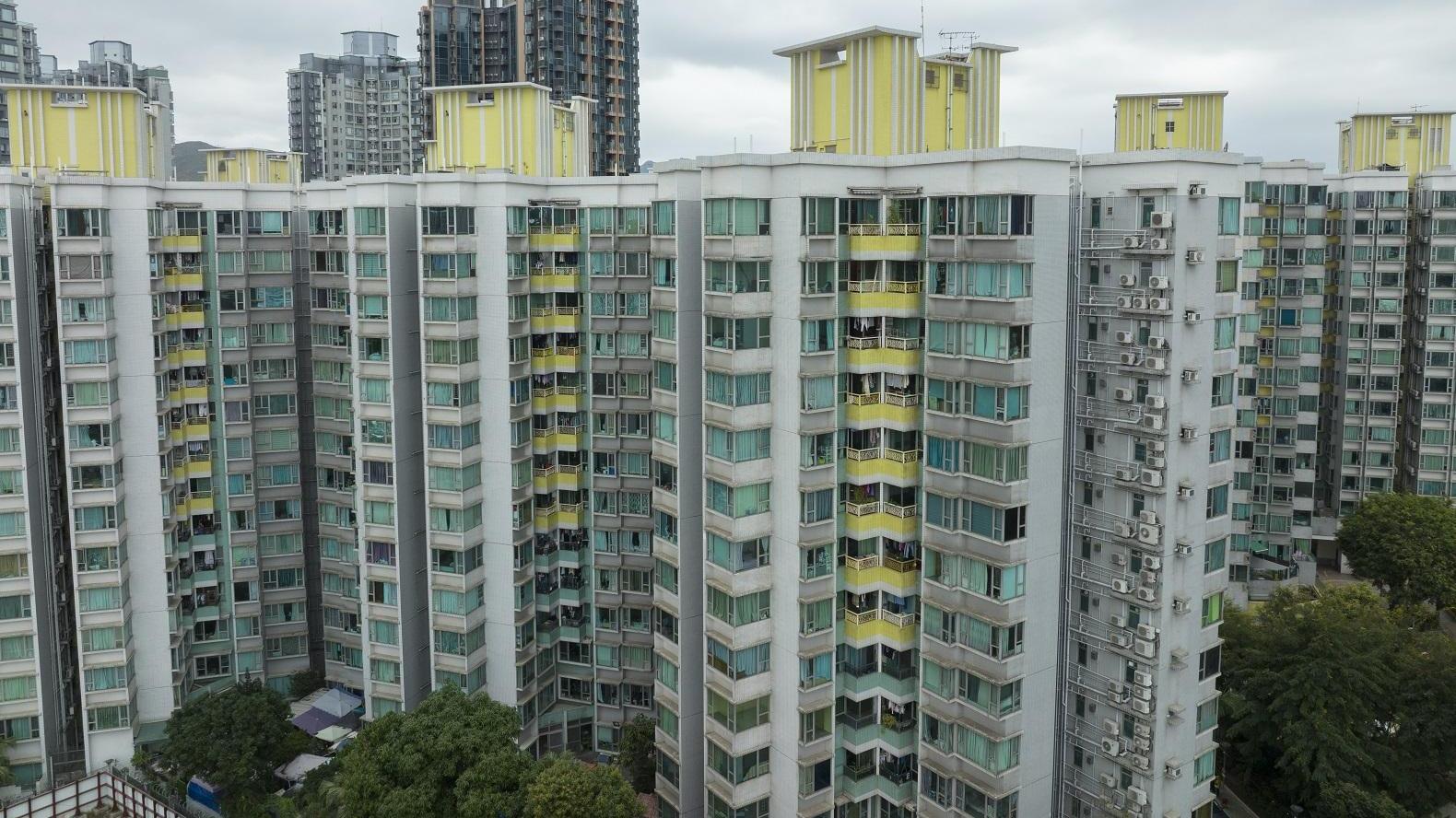 上車客減息前夕偷步入市，擲437萬元買元朗蝶翠峰兩房連天台戶蝕讓盤。