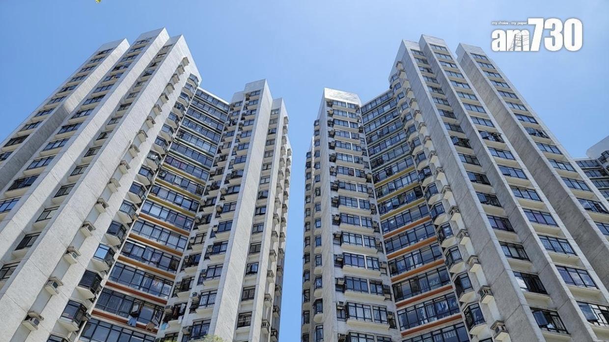 鰂魚涌康怡花園錄罕放頂層海景複式戶租賃成交，月租3.2萬元，呎租近42元。