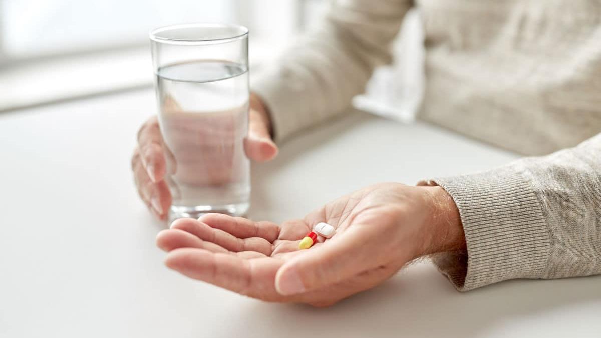 林軒任醫生強調，如果用藥過程太複雜或令人感到不舒服，即使知道藥物有效，患者可能也無法持之以恆配合治療。