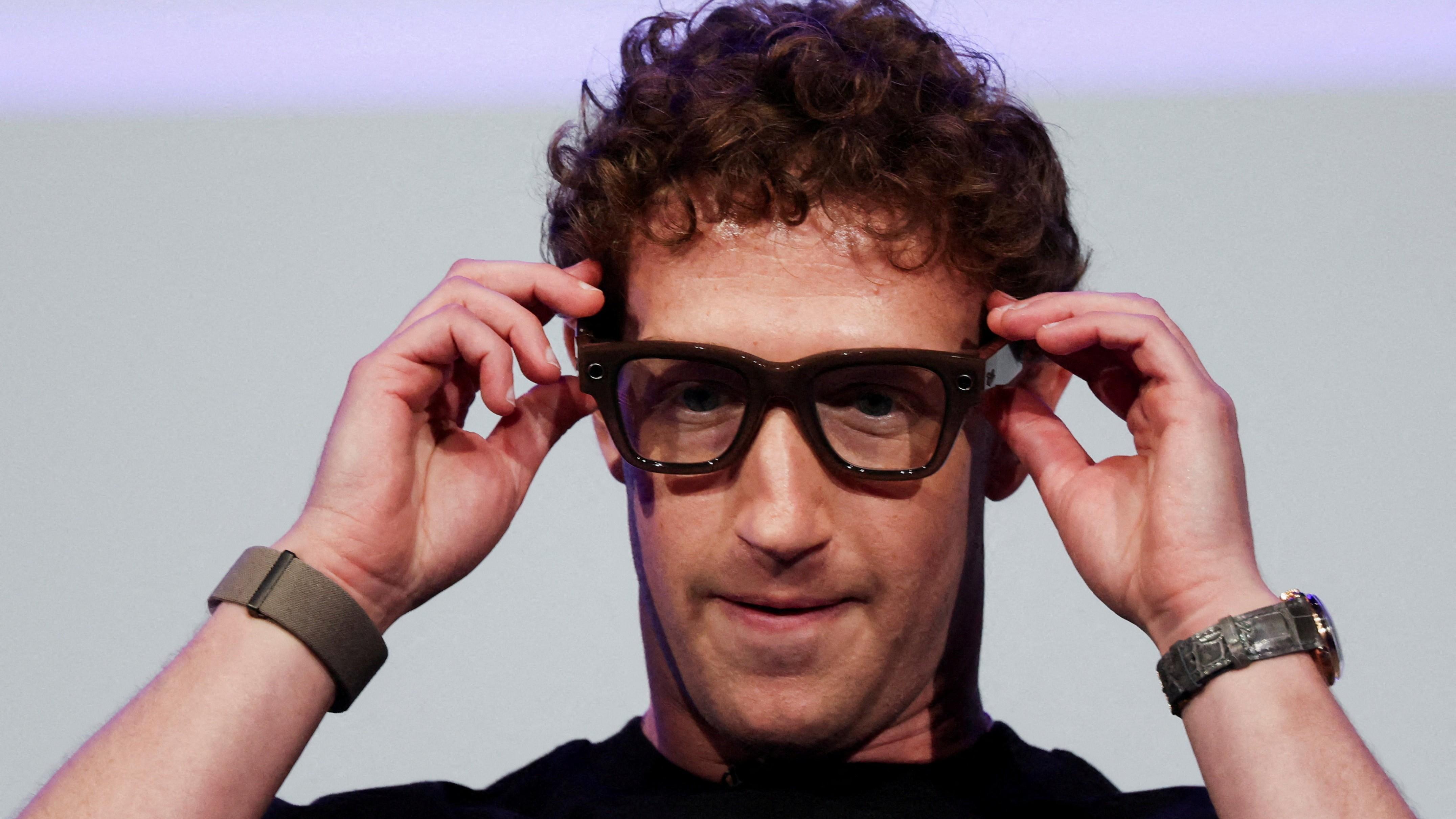 Meta Ray-Ban Display AI眼鏡登場　發布會遇尷尬災難（有片）