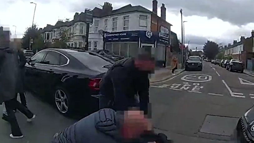 英破獲史上最大手機盜竊集團 觀塘工廈被指是「銷贓樞紐」