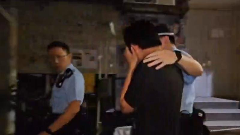 土瓜灣黑衣男潛入大廈惹盜竊疑雲，警員到場無發現。(網上截圖)