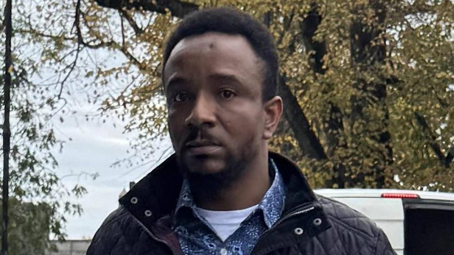 男移民扮女護士，ER開工2個月無人發現。(網上圖片)