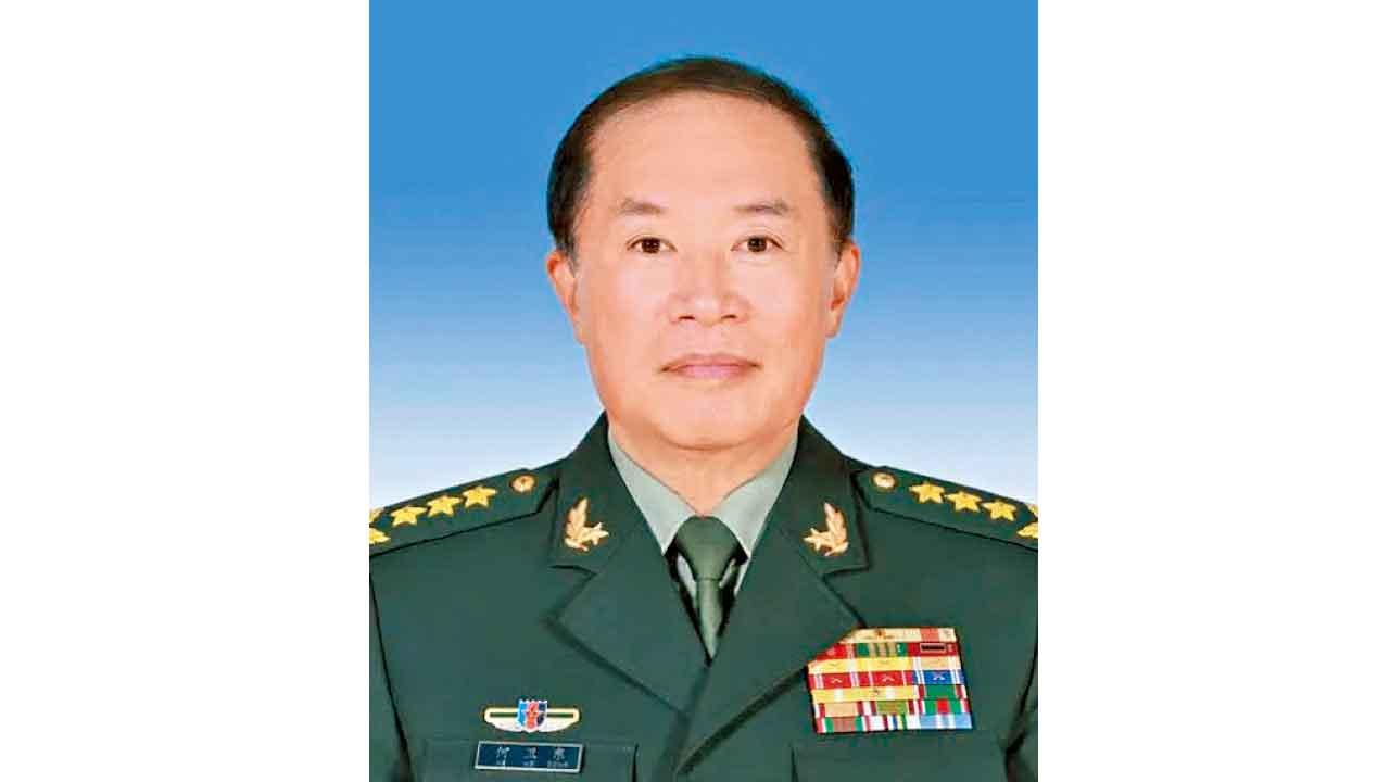 何衛東等9軍官遭懲處  解放軍報：表明中央反腐敗決心