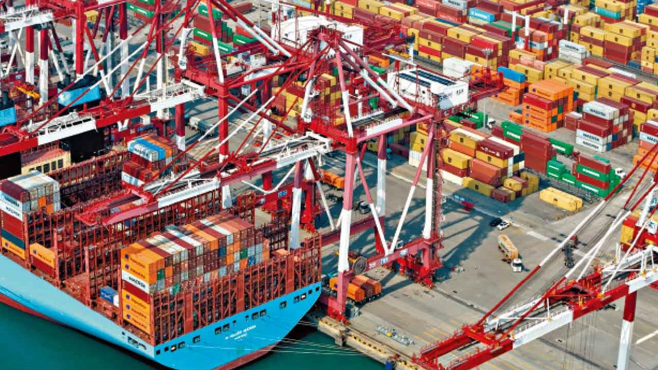 向深藍進軍粵港協力