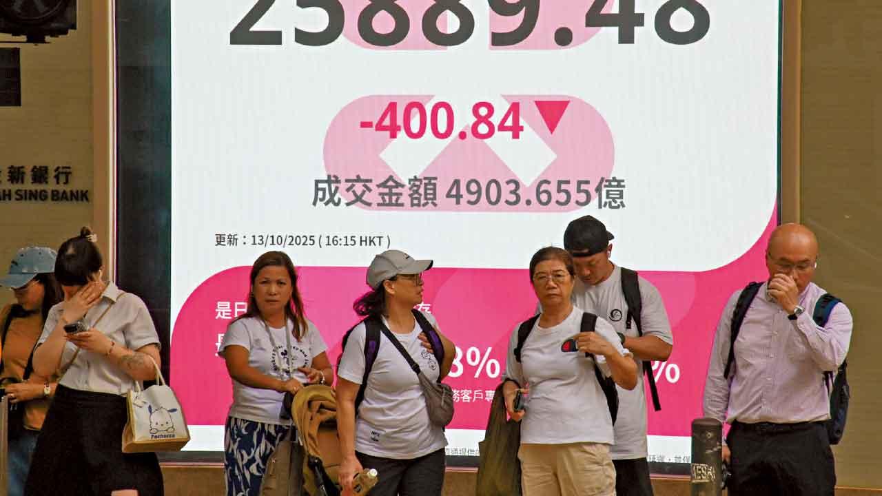 成交4904億 歷年第四