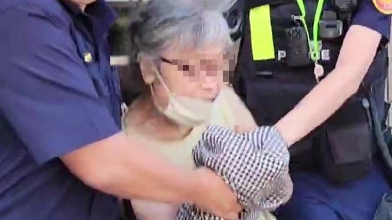 台北捷運讓座風波 遭踢飛73歲婦被揭為通緝犯