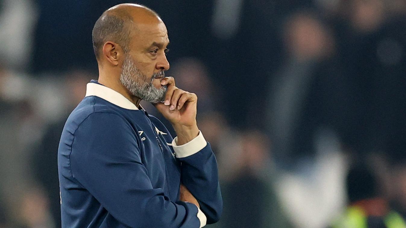 韋斯咸領隊紐奴。(路透社)