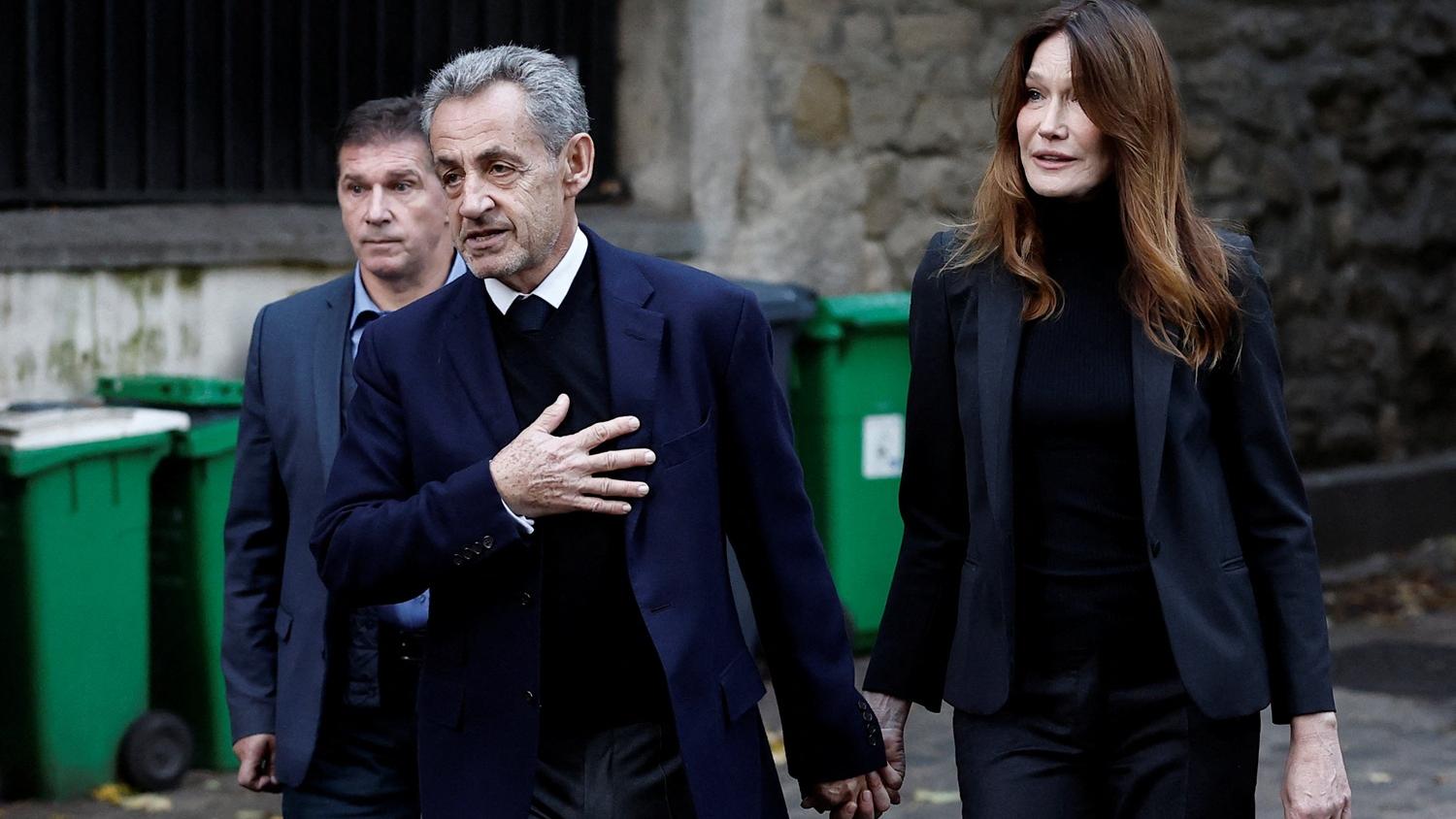 法國前總統薩爾科齊準備入獄服刑。(路透社)