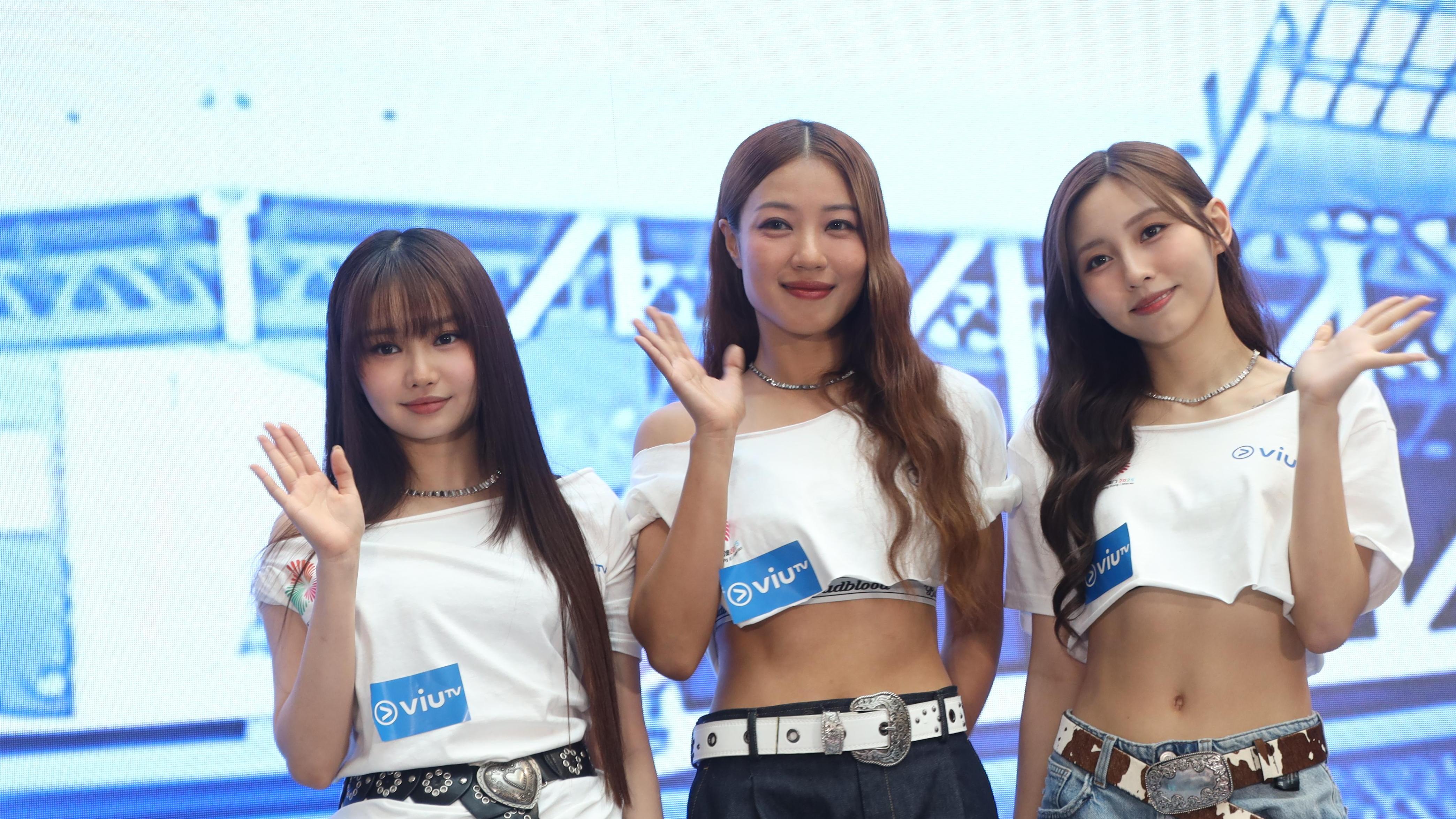 李芯駖與黃子華合作聽現場版《藍天》超驚喜  Ivy So遊日暴食要收腹做訪問