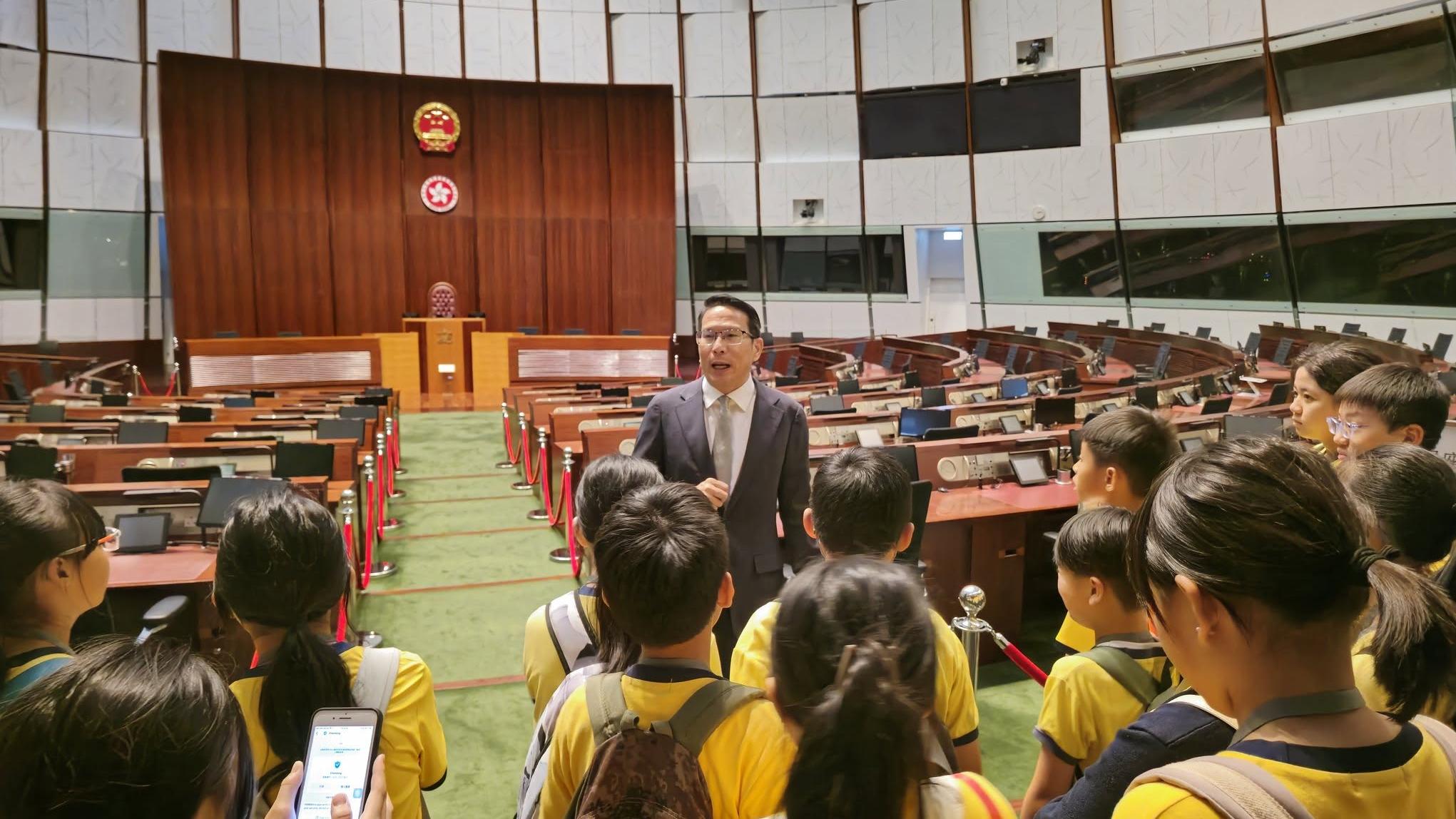 教育界朱國強宣布不競逐連任