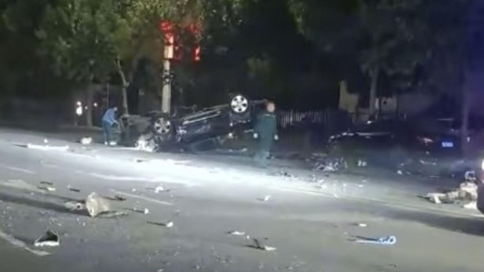 山東漢嚴重醉酒駕駛飛車失控　釀8死4傷