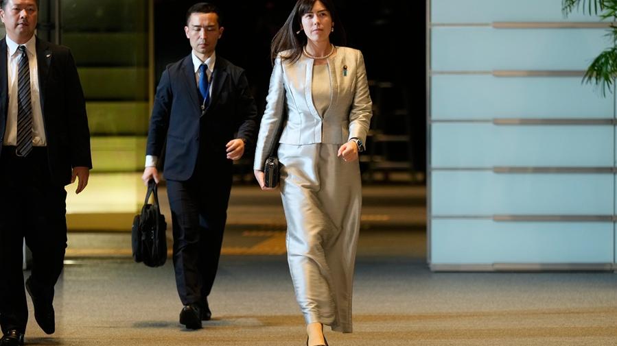 高市早苗政府最年輕閣員當過模特兒 穿高跟鞋近180cm氣場超強