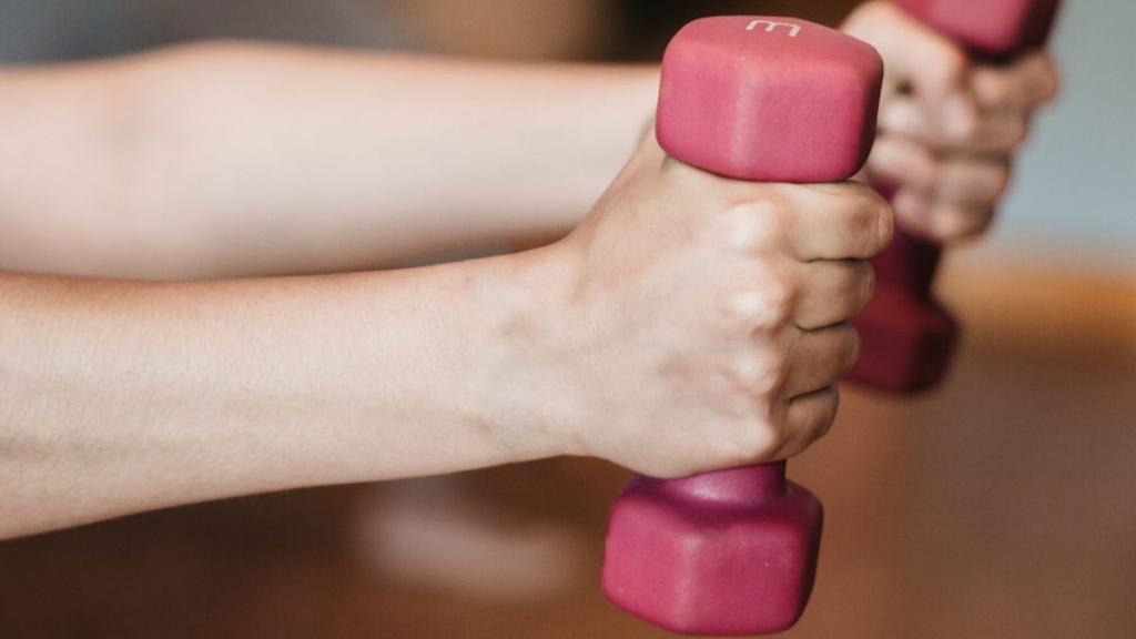 唔好再搵藉口唔郁！澳研究：運動可刺激身體分泌抗癌分子 減緩癌細胞生長