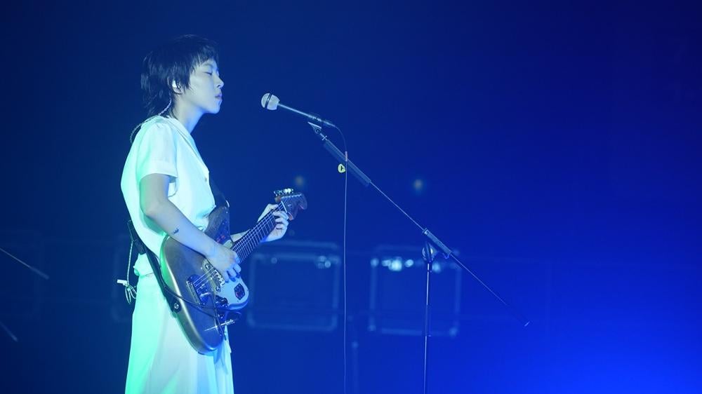 竇靖童世巡尾站 麥花臣爆場唱《暗湧》