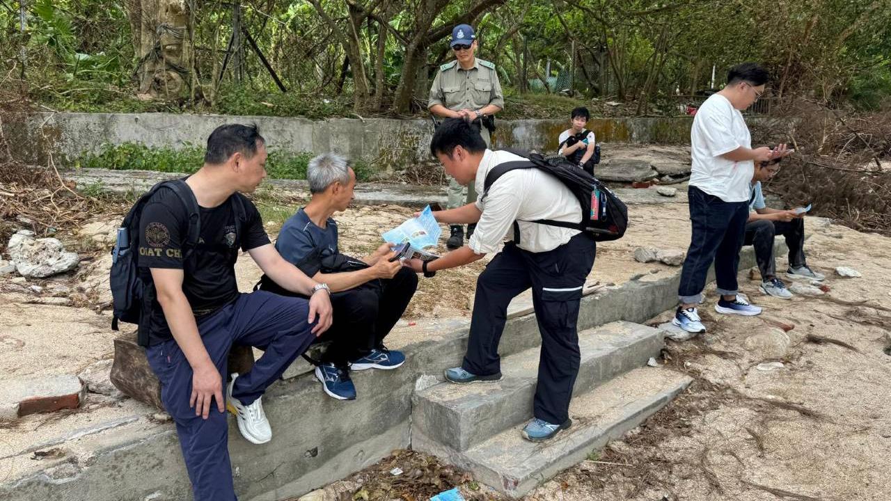 橋咀洲｜漁護署加派人員巡視　副署長稱過去數天沒有執法數據 遊人合作(@FB環境及生態局 EEB圖片)