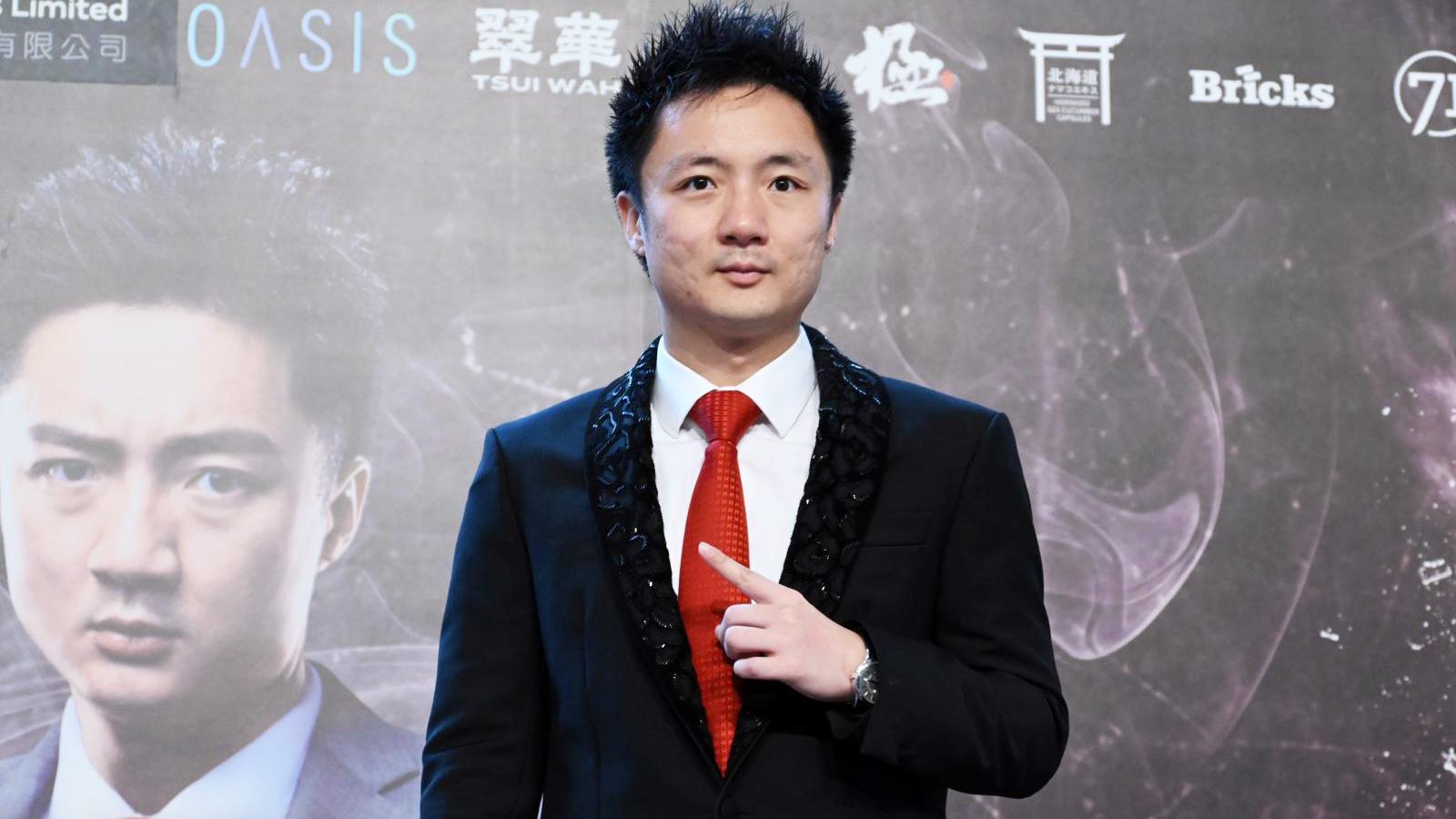 鍾培生盼明年派膠 直言收到環保署電話 