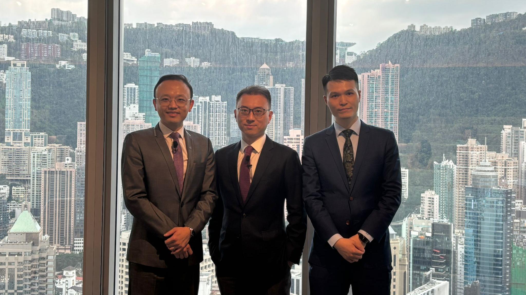 瑞銀維持恒指目標25300點，料今年本港住宅樓價持平。