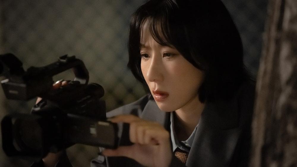 泳兒新歌講打針抗老 MV慘被喪屍追殺