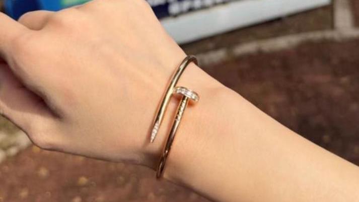 山東女於周杰倫演唱會遺失11萬手鐲 小紅書求助結局超暖心