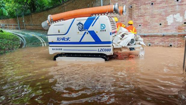 發展局指已按情況為個別沿岸低窪或當風住宅地區安排應對措施。