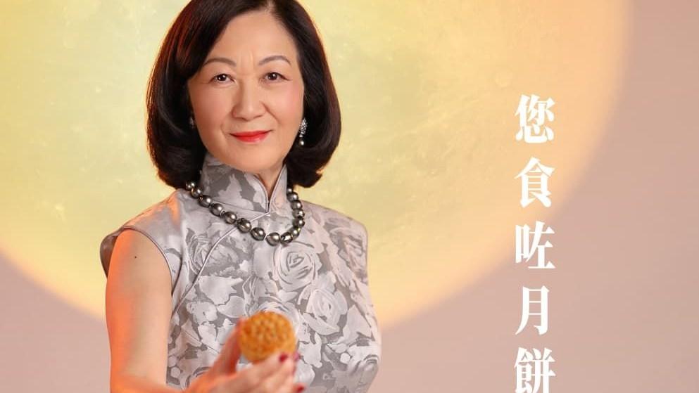 葉劉分享美照賀中秋