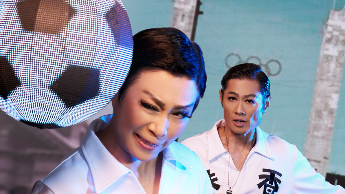 黃德斌挑戰摩登粵劇《頂頭鎚》。