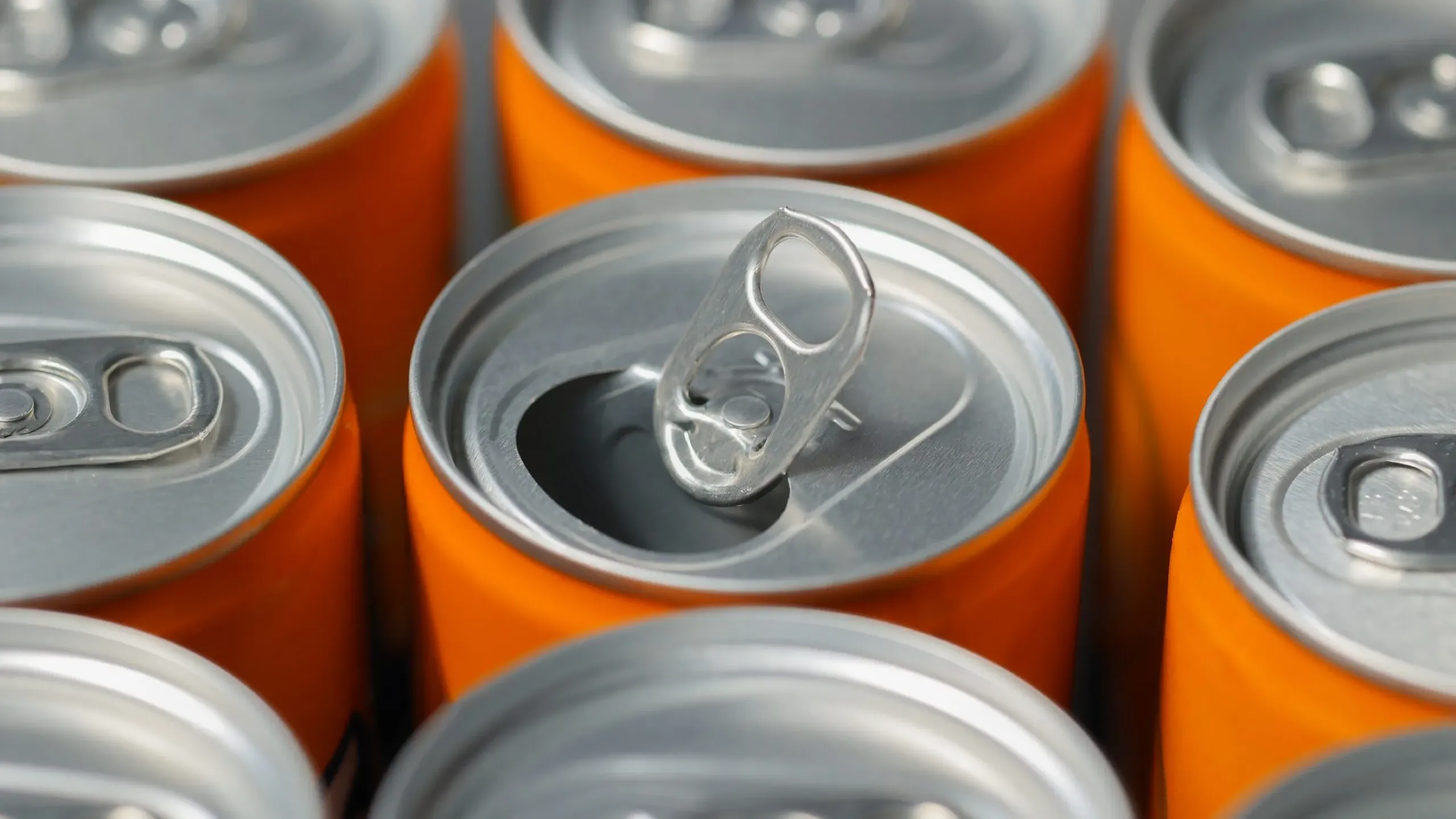 吳教恩主任表示，若病患因治療疲累需少量補充牛磺酸以提升精神，有時可經醫生評估後適度使用，但非必要情況下仍建議避免額外補充。