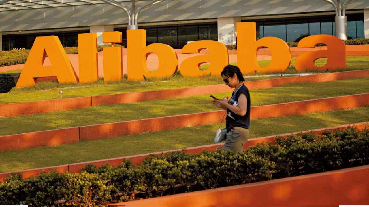 又炒減息 ADR走高 聚焦阿里美團放榜