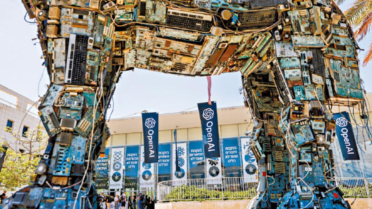 OpeAI施展算力吸星大法