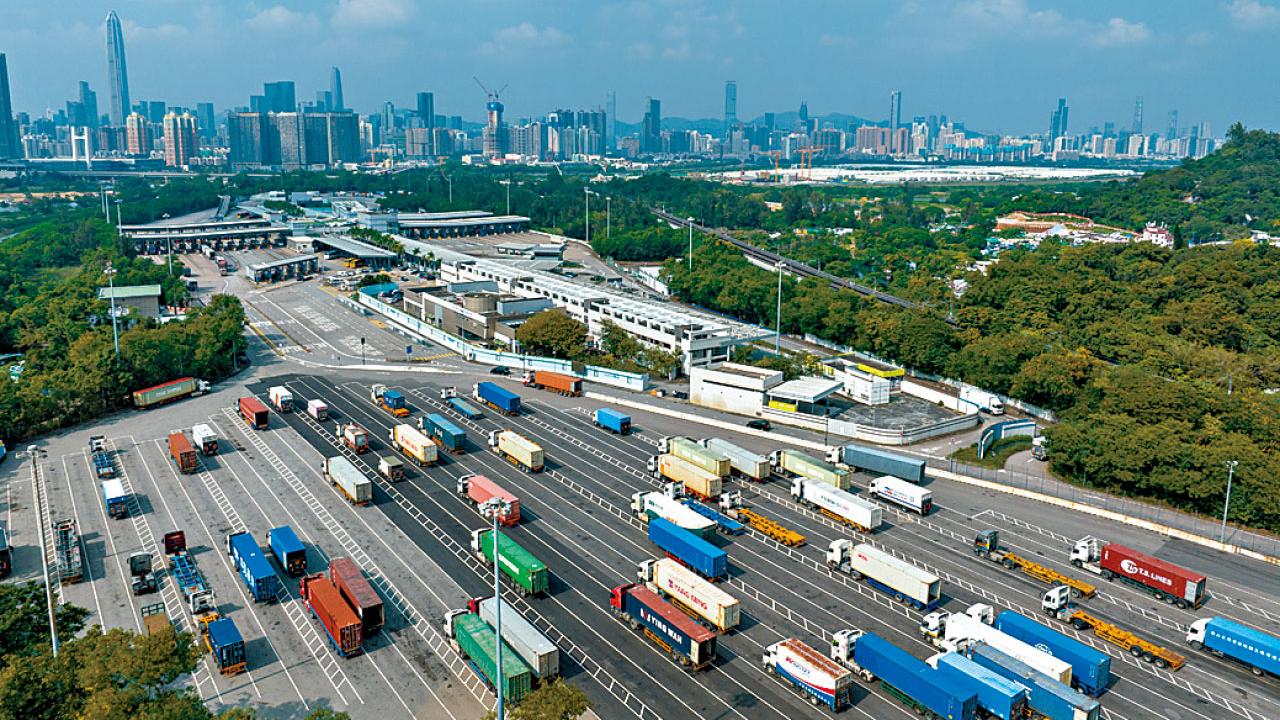 向寶安區人民政府 學習物流業轉危為機