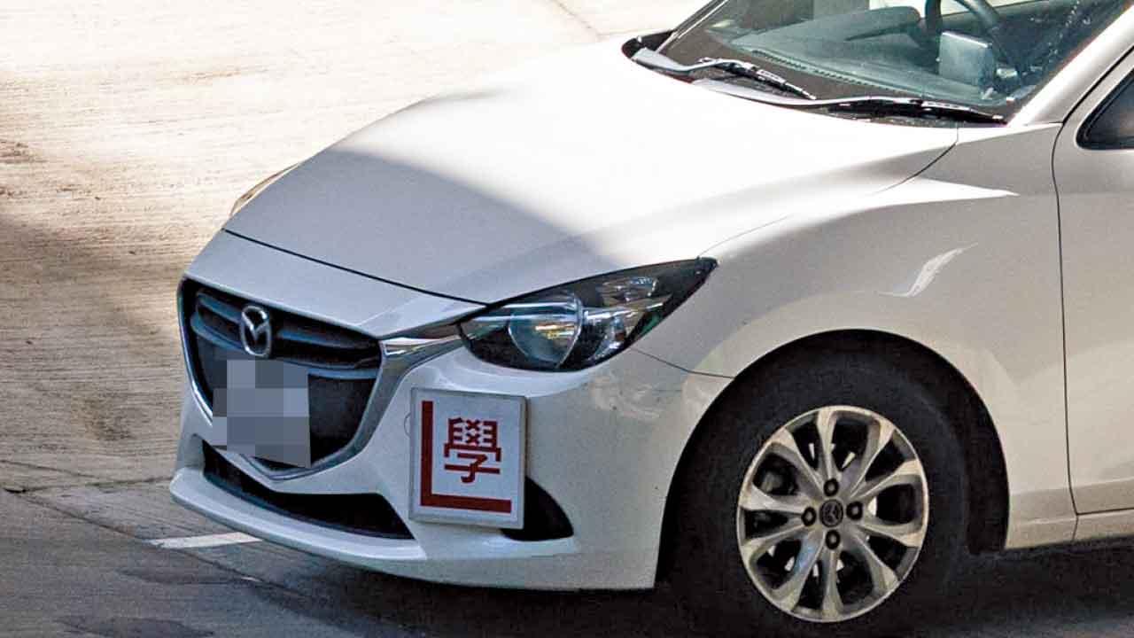 駕駛學校套餐收費模式不一  實習時數未達運輸署建議