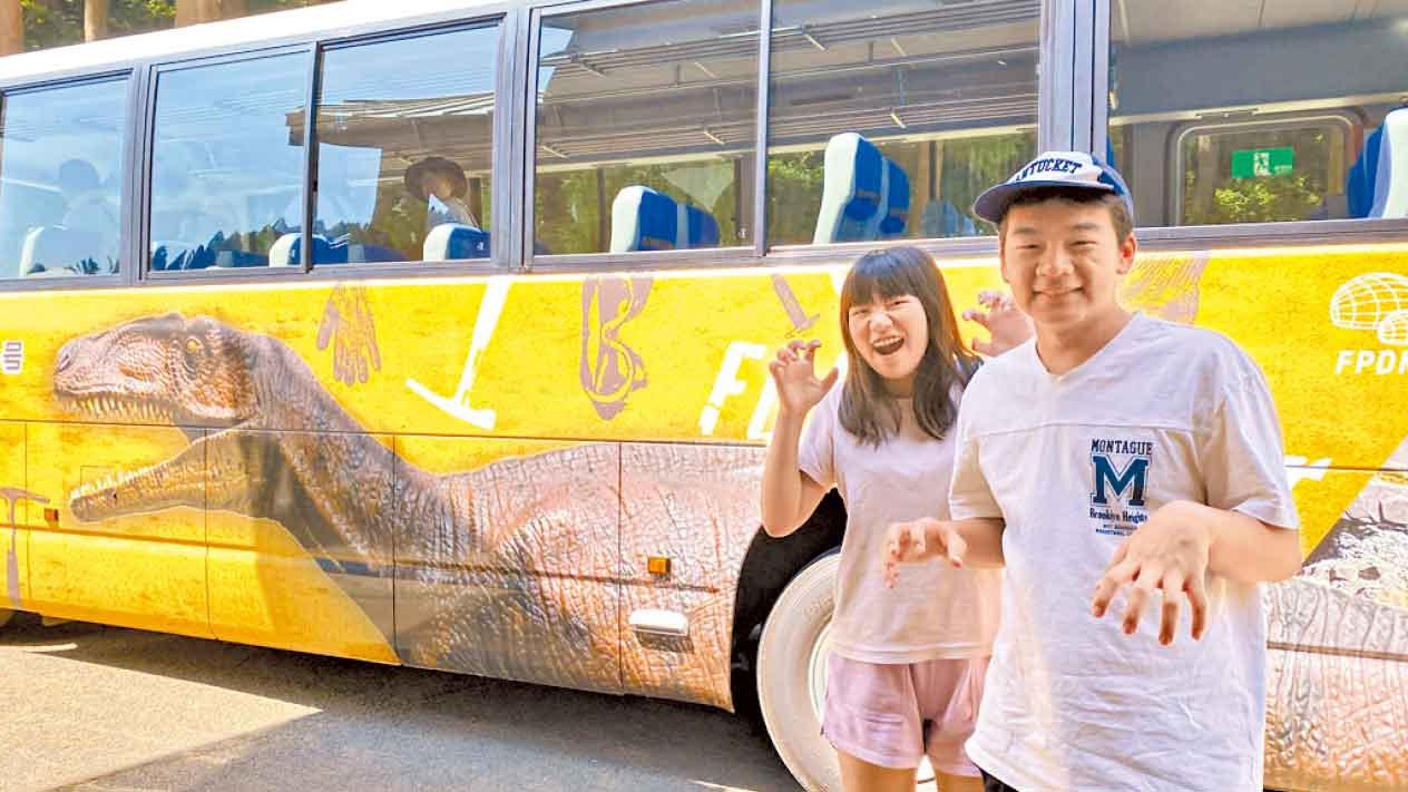 未安裝煞車的待發汽車