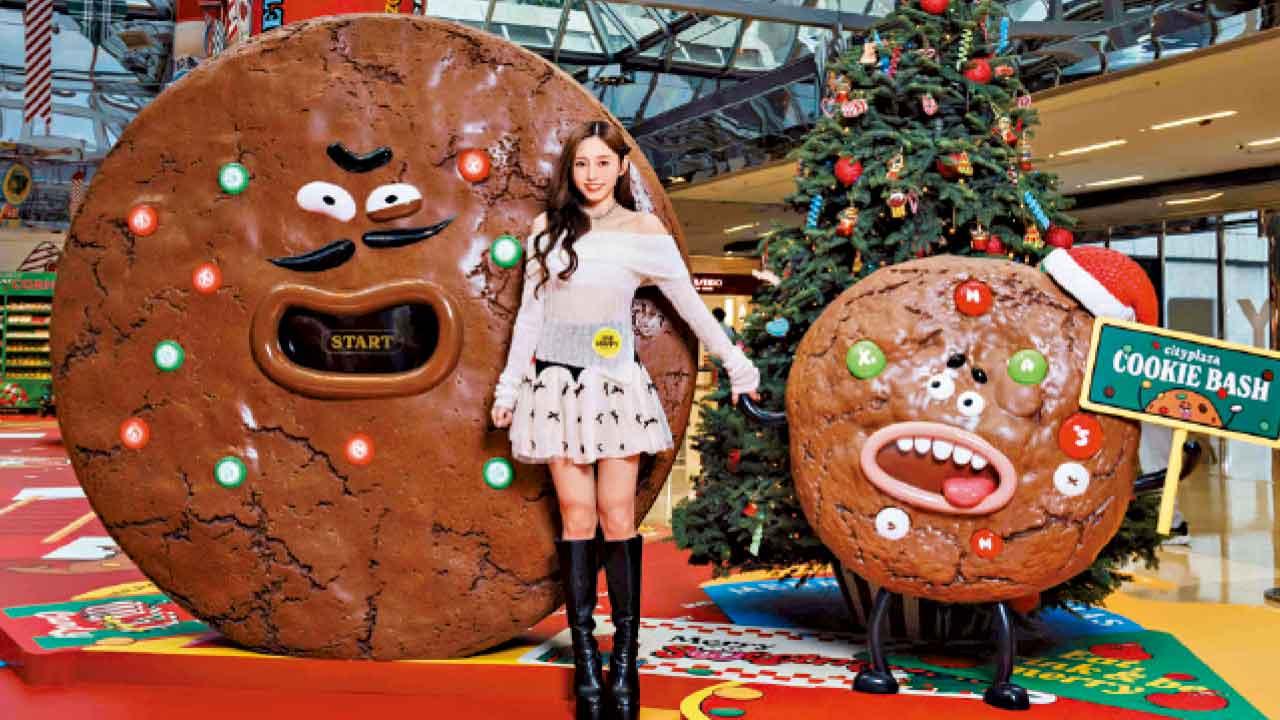 太古城中心巨型聖誕糖果樂園 8米高聖誕士的糖亮相