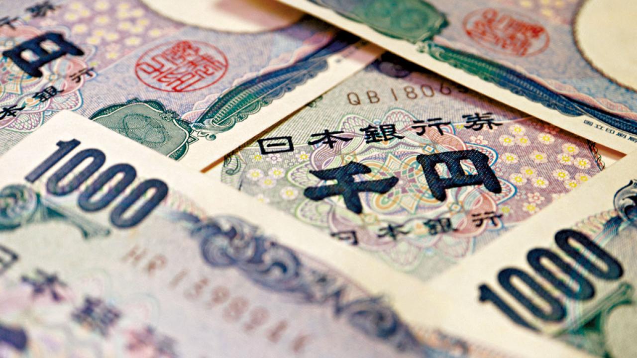日本或推刺激經濟方案 日圓再失5算 恐未跌夠