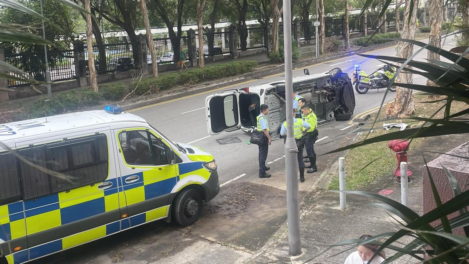 馬鞍山發生交通意外。（fb「地板友」圖片）