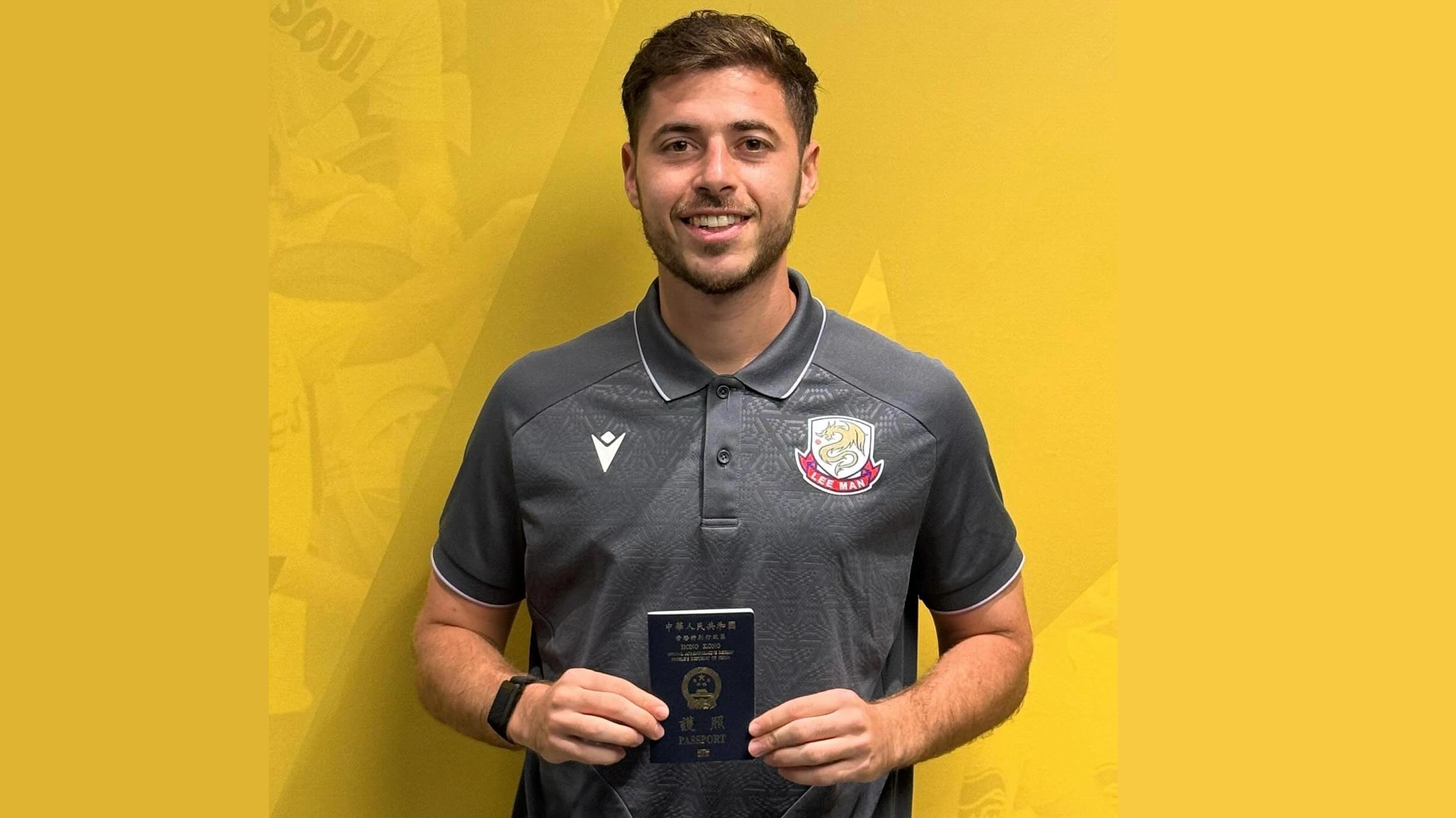 香港出生的巴拉克取得特區護照立即被徵召。(理文fb)