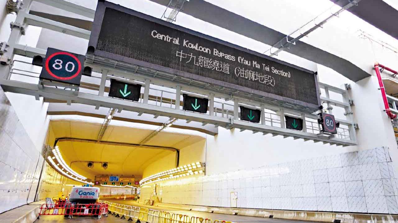 香港街馬周日早上開跑行 多處封路70巴士小巴線受影響