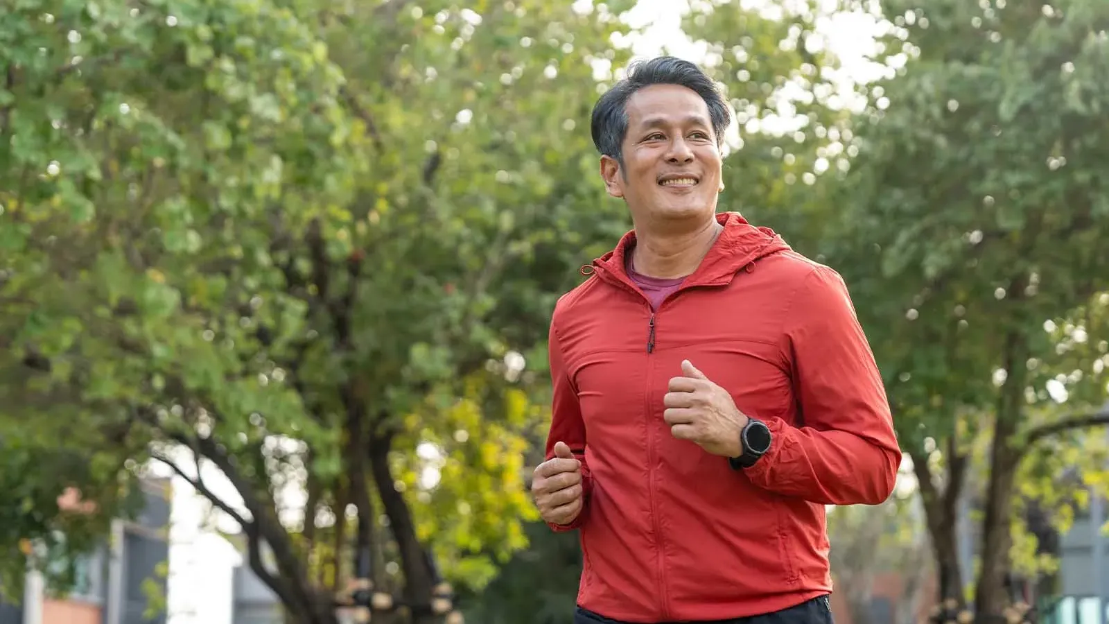 羅東博愛醫院胃腸肝膽科江明峯主任提醒，肝功能異常者與高危險群應儘速安排脂肪肝量化分析掃瞄檢查與抽血數據，做好健康管理。