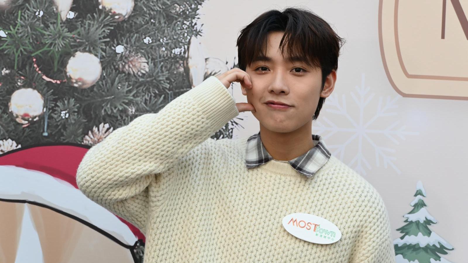 曾傲棐將偕媽媽遊日本背後有洋蔥 開心曾比特加入公司